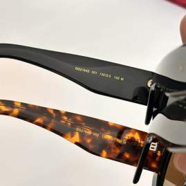 Picture of Gucci Sunglasses _SKUfw79478916fw